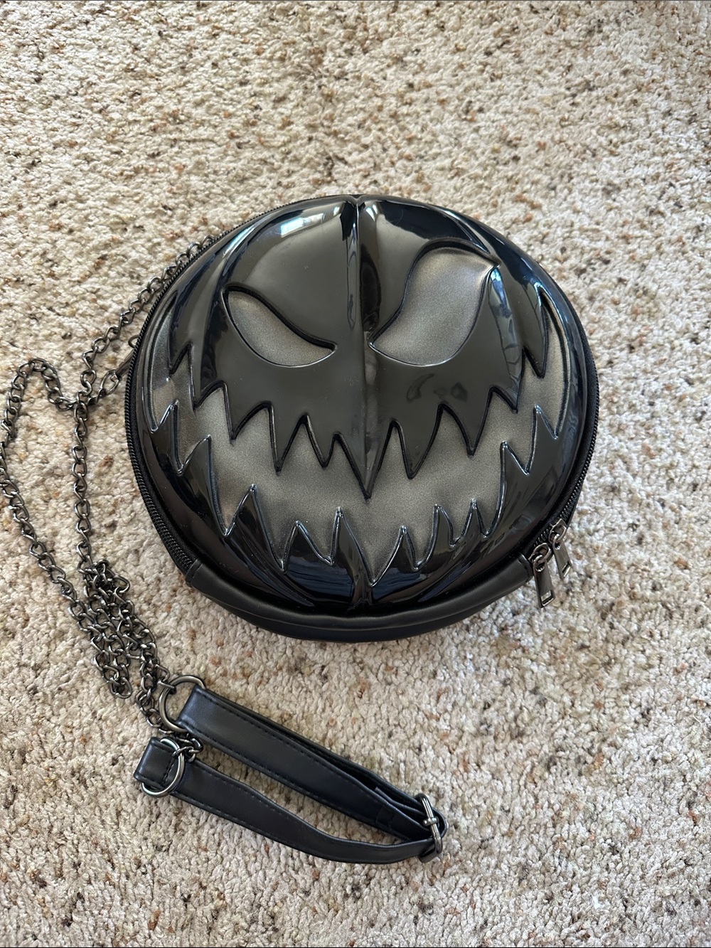 Black Pumpkin crossover bag